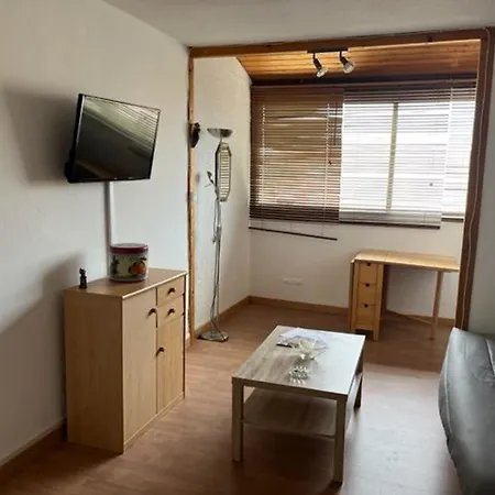 Apartment 5 Personnes, A Deux Pas, Parking Gratuit - Fr-1-749-20 Agde